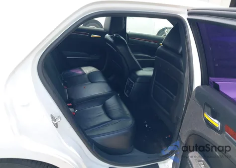 2013 Chrysler 300 Motown из США, поврежденный, VIN 2C3CCAAGXDH657089